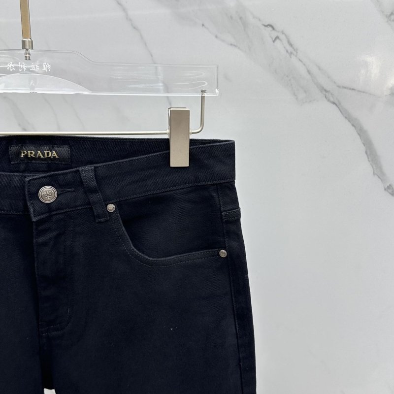 Pra*a jeans